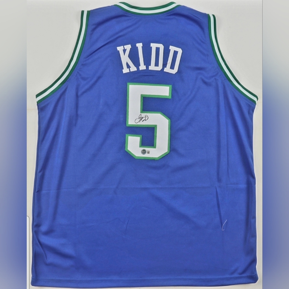 Jason Kidd Signed Jersey (Beckett)